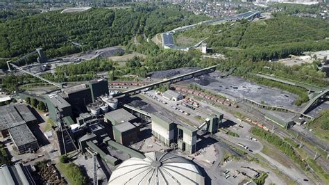 Das Tianji-Bergwerk: Ein historisches Unterfangen voller Schätze und Überraschungen!