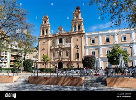 Die Kathedrale von Huelva! Eine Reise zurück in die Geschichte Andalusiens