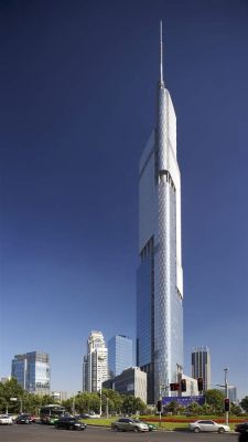 Die Zifeng-Turm – Ein gigantisches Wahrzeichen mit spektakulären Aussichten auf Nanjing!