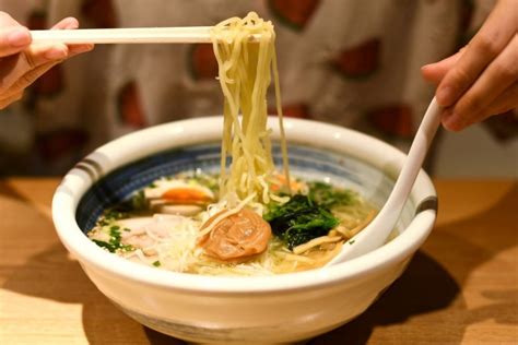 御器所 ラーメン - 麺の宇宙を探検するためのパスポート