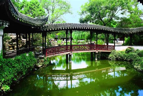 Der Humble Administrator's Garden: Ein Juwel traditioneller Architektur und Zen-Ruhe!